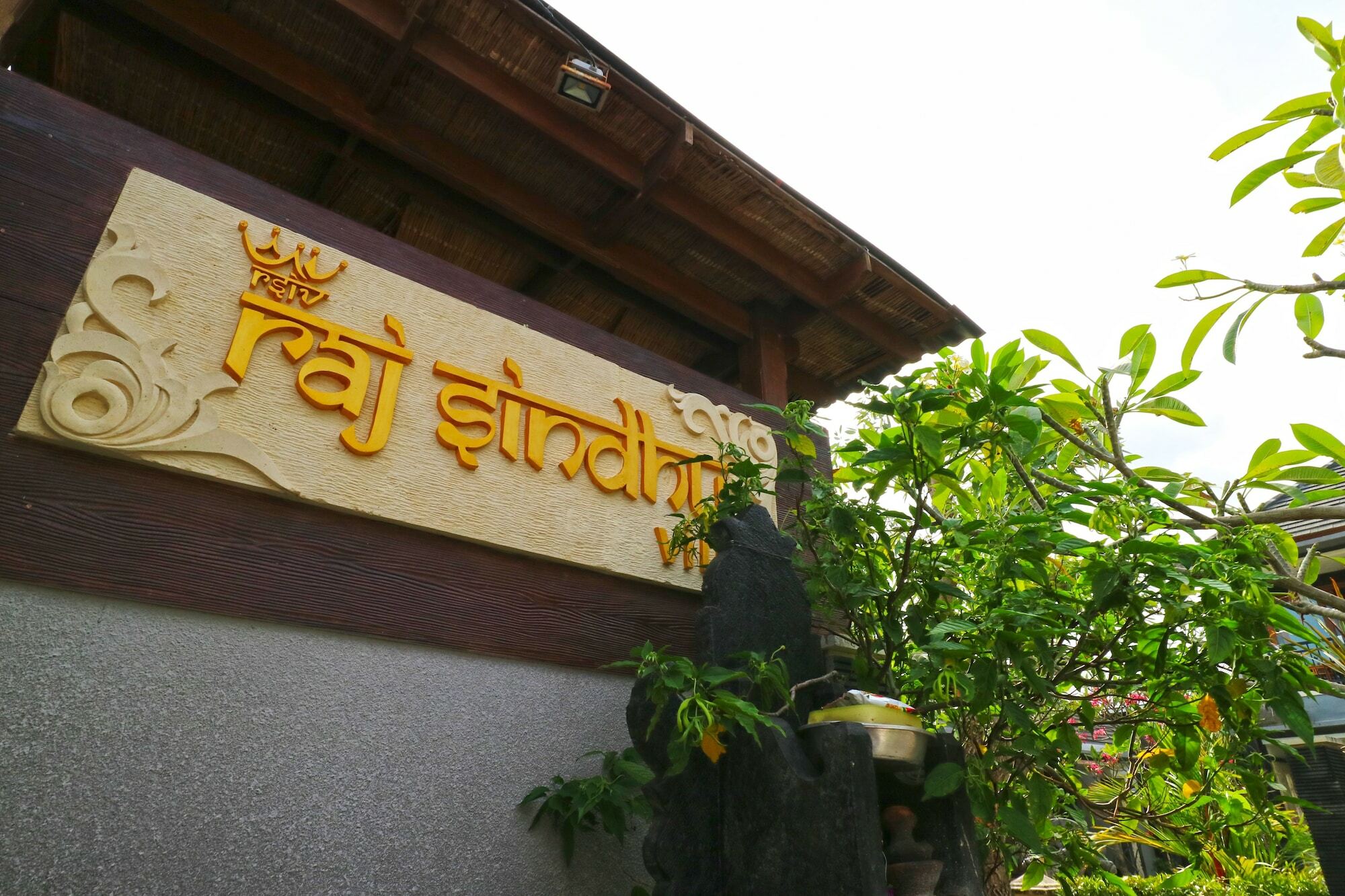 Raj Sindhu Sanur Apartment Denpasar  Exterior photo